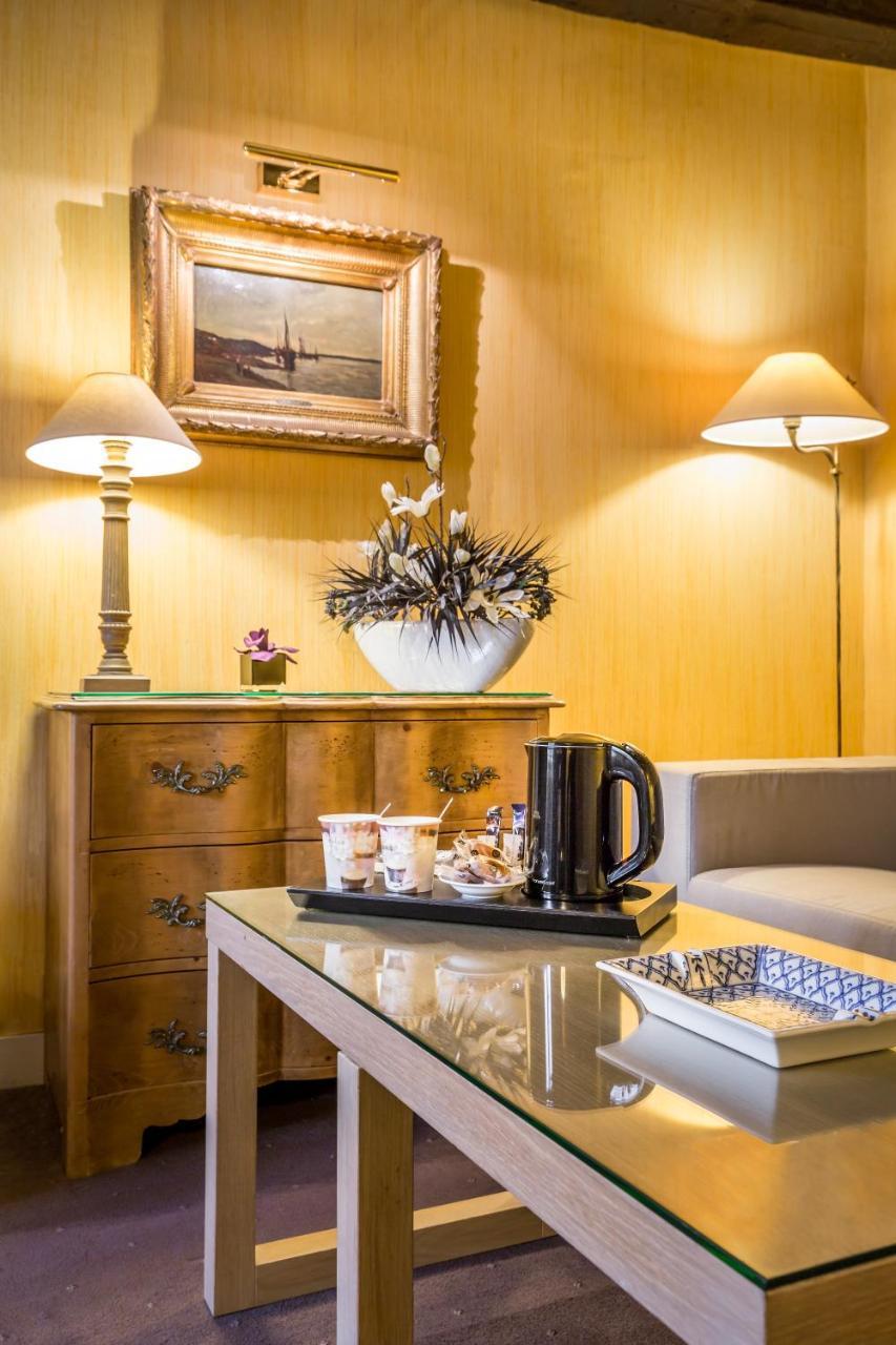 Hotel La Residence Du Berry Versay Dış mekan fotoğraf